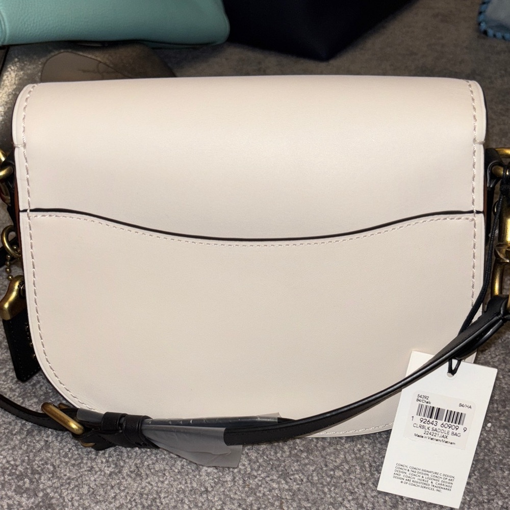 Coach Cream and Brown Crossbody Bag - Picture 3 of 9